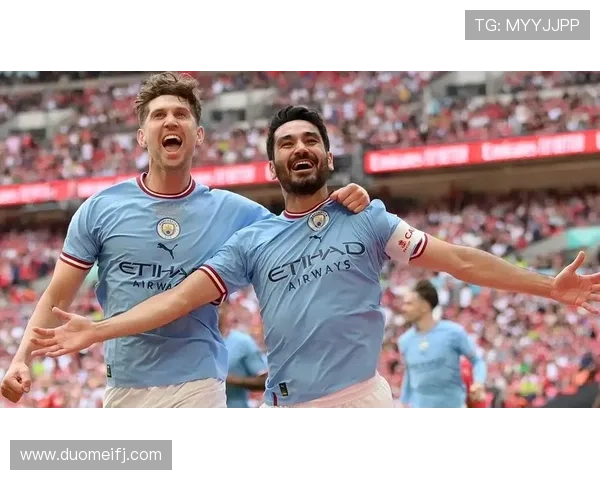 京多安谈瓜帅理念清晰三冠王曼城与哈白布梅的巴萨对比分析